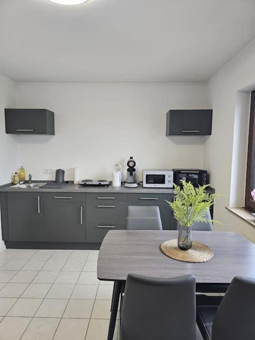 Gemuetliche Ferienwohnung Мюльхайм-Керлих Экстерьер фото